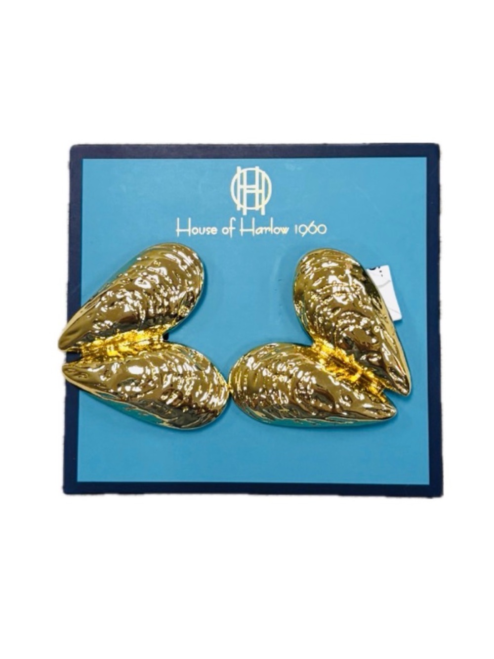 NWT ⚜️🐚⚜️ House of Harlow 1960 Gold Toned Mussel Shell Earrings